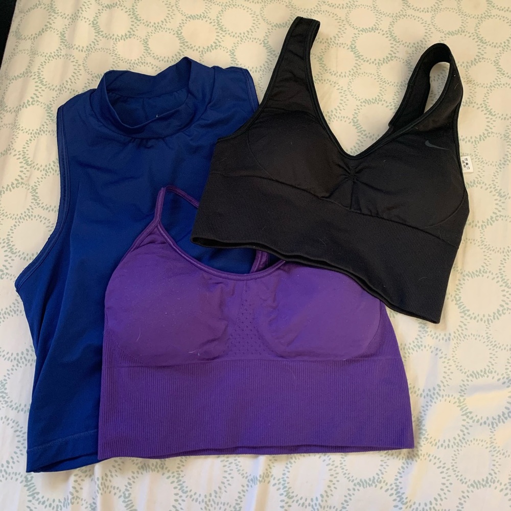Nike sport bras/ crop top